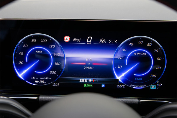 Mercedes-Benz EQA 350 4MATIC AMG Premium, Facelift, Pano, Memory, Distronic 294pk