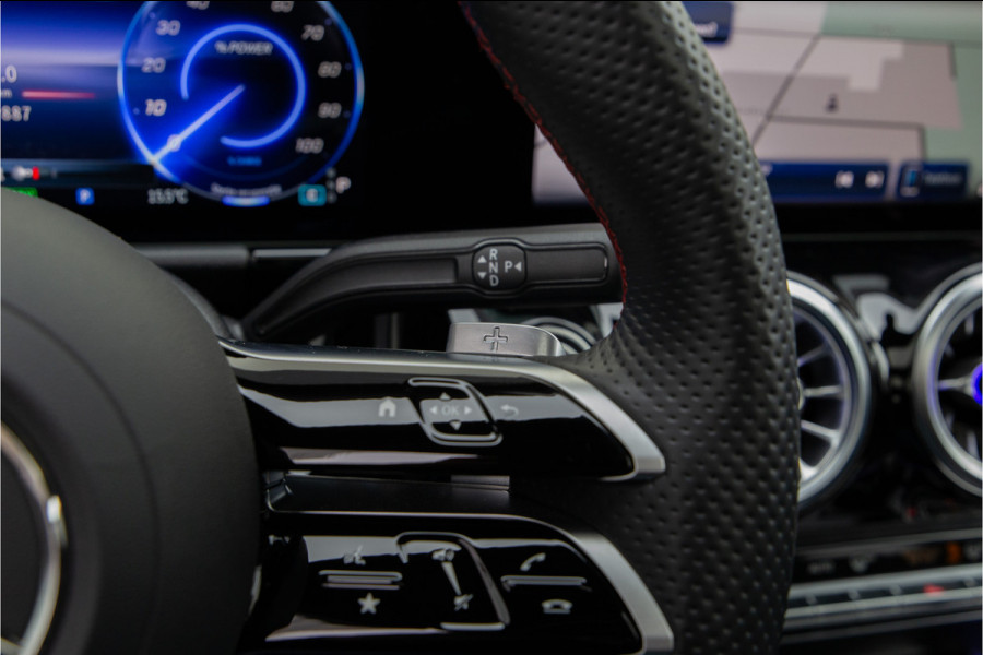 Mercedes-Benz EQA 350 4MATIC AMG Premium, Facelift, Pano, Memory, Distronic 294pk