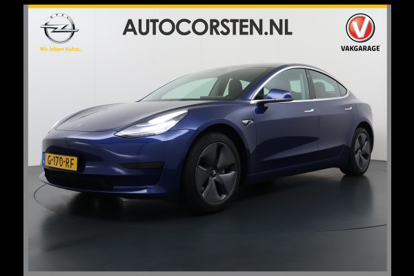 Tesla Model 3 SR+ 325PK Trekhaak AutoPilot Leer PanoramaDak Adaptive Cruise Lmv 18" Camera's Elektr.-Stuur+Stoelen+Spiegels+Geheugen+Easy-Entr Soh 83% Ecc Navi Led DAB Voorverwarmen interieur via App Keyless One-Pedal-Drive 1.000KG Trekgewicht 1e Eigenaar Origineel Nederlandse Auto Fabrieksgarantie op Accu en Motor tot 160.000km/04-12-2027