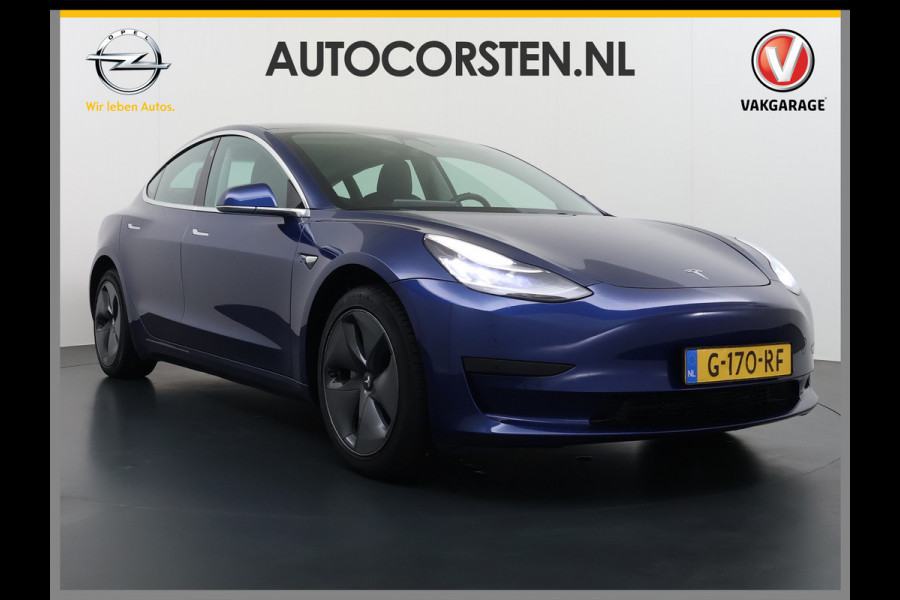 Tesla Model 3 SR+ 325PK Trekhaak AutoPilot Leer PanoramaDak Adaptive Cruise Lmv 18" Camera's Elektr.-Stuur+Stoelen+Spiegels+Geheugen+Easy-Entr Soh 83% Ecc Navi Led DAB Voorverwarmen interieur via App Keyless One-Pedal-Drive 1.000KG Trekgewicht 1e Eigenaar Origineel Nederlandse Auto Fabrieksgarantie op Accu en Motor tot 160.000km/04-12-2027