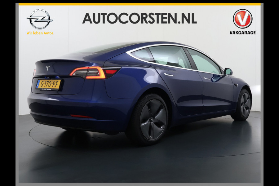 Tesla Model 3 SR+ 325PK Trekhaak AutoPilot Leer PanoramaDak Adaptive Cruise Lmv 18" Camera's Elektr.-Stuur+Stoelen+Spiegels+Geheugen+Easy-Entr Soh 83% Ecc Navi Led DAB Voorverwarmen interieur via App Keyless One-Pedal-Drive 1.000KG Trekgewicht 1e Eigenaar Origineel Nederlandse Auto Fabrieksgarantie op Accu en Motor tot 160.000km/04-12-2027