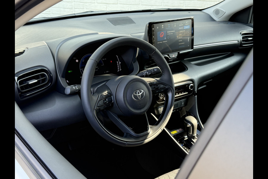 Toyota Yaris 1.5 Hybrid 115 Dynamic | ACC | CarPlay | Camera | LED | Winter-Pakket