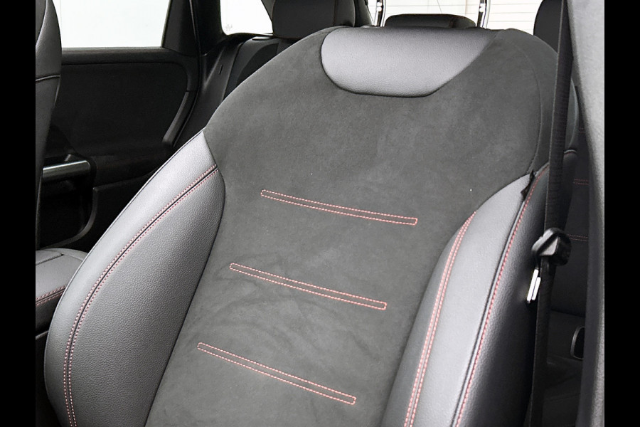 Mercedes-Benz B-Klasse 250 e Business Solution AMG AMG Line | Night Pakket | Panorama Schuif-Kanteldak | Memory Voorstoelen | Parkeerpakket met 360°-camera. MB-paasweekend