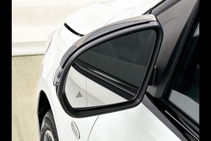 Mercedes-Benz B-Klasse 250 e Business Solution AMG AMG Line | Night Pakket | Panorama Schuif-Kanteldak | Memory Voorstoelen | Parkeerpakket met 360°-camera. MB-paasweekend