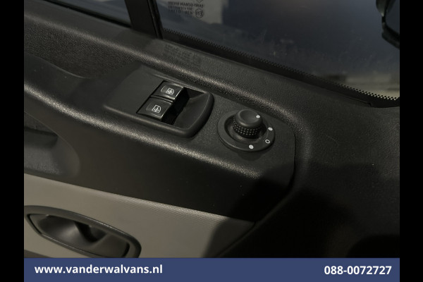 Renault Trafic 1.6 dCi 126pk L1H1 Euro6 Airco | Imperiaal | Navigatie | Cruisecontrol | Trekhaak Parkeersensoren, Bijrijdersbank
