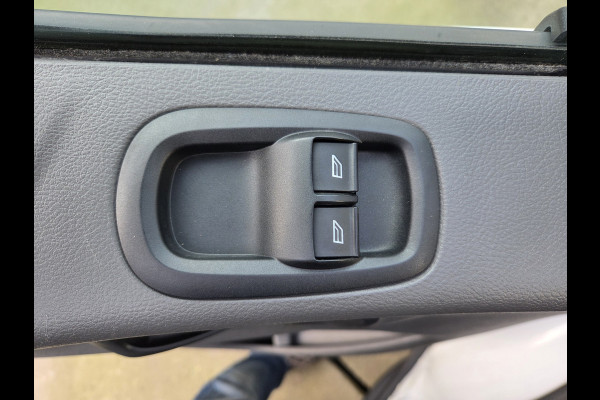 Ford Transit 2.0 TDCI 1211Kg Laadvermogen Hoge laadbak 2.30 Laadklep & Zijdeur