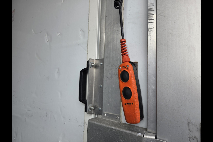 Ford Transit 2.0 TDCI 1211Kg Laadvermogen Hoge laadbak 2.30 Laadklep & Zijdeur