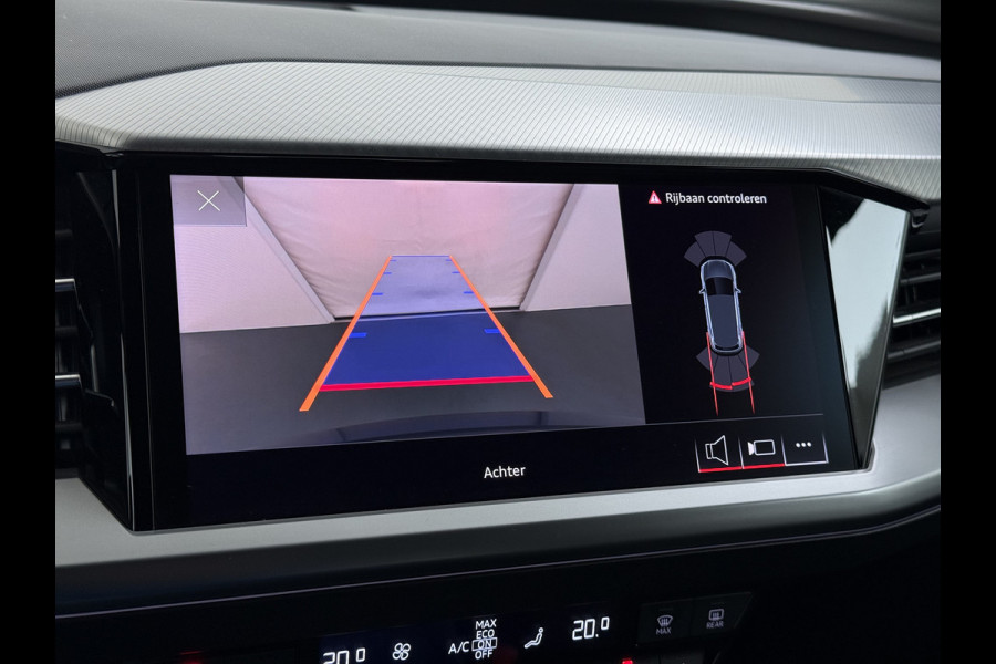Audi Q4 e-tron 40 204pk AUT. 82kWh Advanced Launch Ed. SOH 97% Warmtepomp Matrix-Led Adaptive-Cruis Audi-Sound System Apple Carplay Android Aut 3 fase laden Stoelverwarming Lmv 20" DAB Bluetooth Elek.Achterklep € 63.000 nieuw Origineel Nederlandse Auto