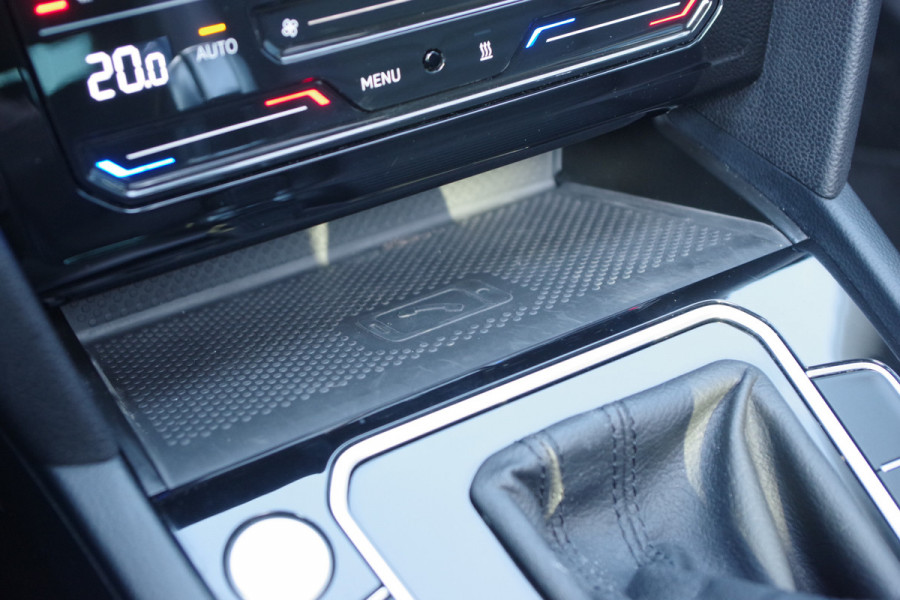 Volkswagen Passat Variant 1.4 TSI PHEV GTE 218 PK BNS, Panoramadak, Head-Up, Leder, Memory, Massage, 4 x Stoelverwarming