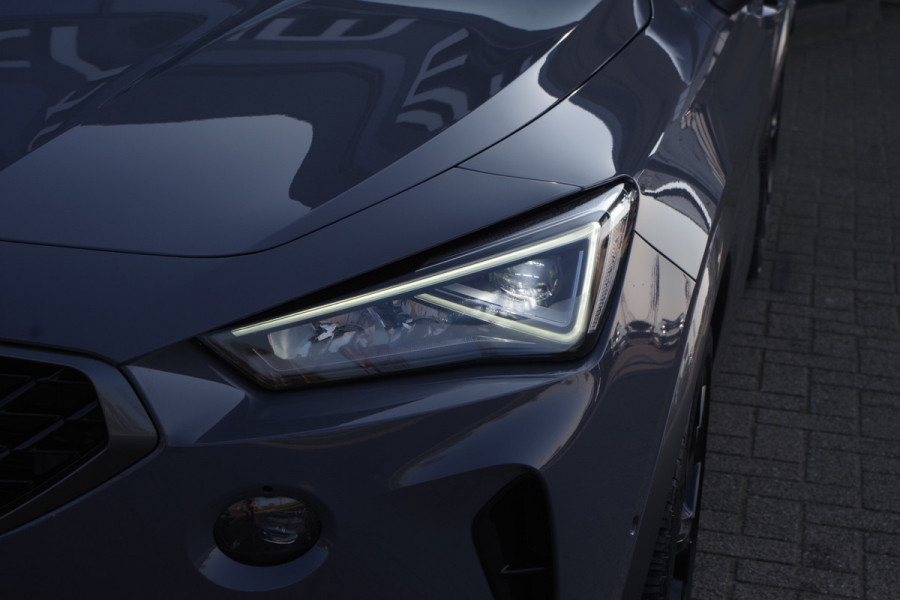 CUPRA Formentor 1.4 e-Hybrid VZ 245 PK Copper Edition, Adap. Cruise Control, Camera, Carplay