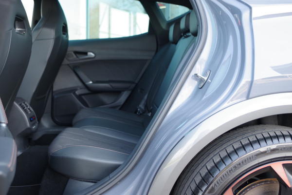 CUPRA Formentor 1.4 e-Hybrid VZ 245 PK Copper Edition, Adap. Cruise Control, Camera, Carplay