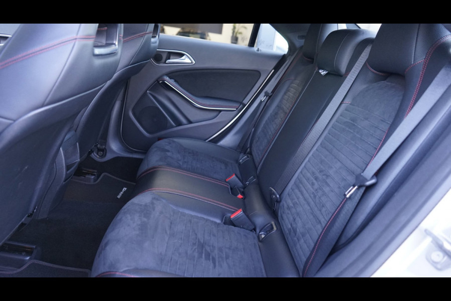 Mercedes-Benz CLA-Klasse 180 AMG AUTOMAAT-ALCANTARA-CAMERA-CRUISE-FULL LED-GROOT NAVIGATIE-KEYLESS-STOELVERWARMING