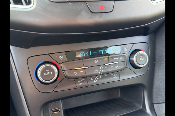 Ford FOCUS Wagon 100PK ECOBOOST BUSINESS EDITION TREKHAAK/NAVI/CARPLAY