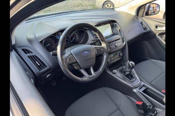 Ford FOCUS Wagon 100PK ECOBOOST BUSINESS EDITION TREKHAAK/NAVI/CARPLAY