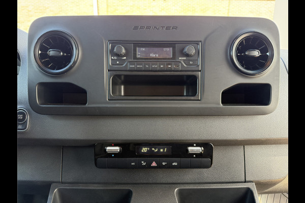 Mercedes-Benz eSprinter 312 55kWh 94.1% (SOH) 168km WLTP 80kw Snelladen L2H2 Climate Control Camera Stoelverwarming Laadkabel