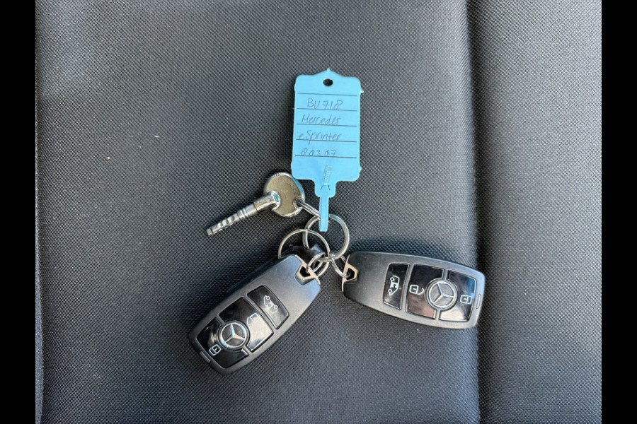 Mercedes-Benz eSprinter 312 55kWh 94.1% (SOH) 168km WLTP 80kw Snelladen L2H2 Climate Control Camera Stoelverwarming Laadkabel