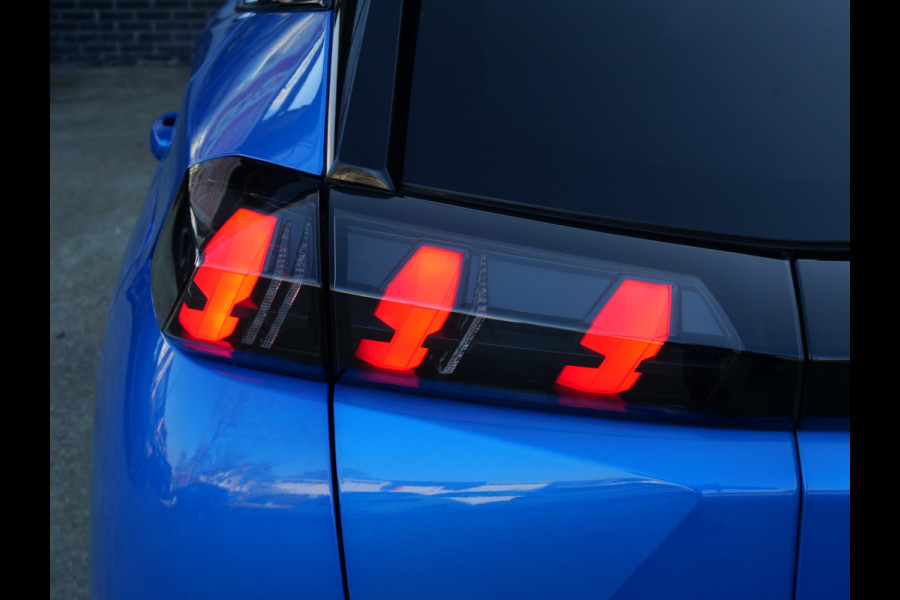Peugeot e-2008 EV GT-PACK 50 kWh | A.C.C | 3D COCKPIT | TREKHAAK | ALCANTARA LEER!!