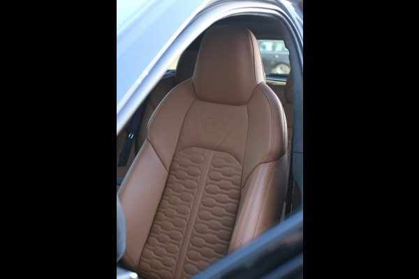 Audi RS6 TFSI Quattro *Keramisch*Carbon*Pano*Indiviual kleur*B&O*