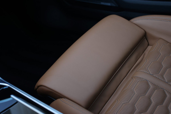 Audi RS6 TFSI Quattro *Keramisch*Carbon*Pano*Indiviual kleur*B&O*