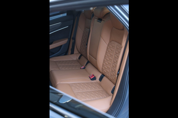 Audi RS6 TFSI Quattro *Keramisch*Carbon*Pano*Indiviual kleur*B&O*