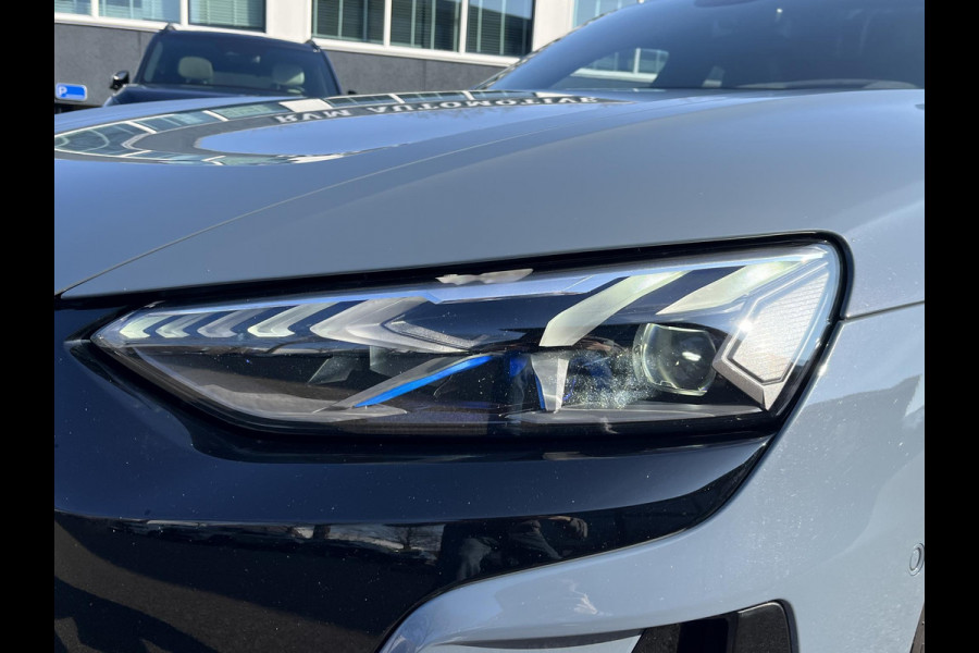 Audi e-tron GT RS 93 kWh 598PK! | SOH 89% | KEMORAGRIJS| STOELVERWARMING| ACHTERBANK VERWARMD| BANG & OLUFSEN| MATRIX LASER | DODE HOEK| PANORAMADAK| 360 CAMERA| HEAD-UP DISPLAY | NACHTZICHT ASSISTENT