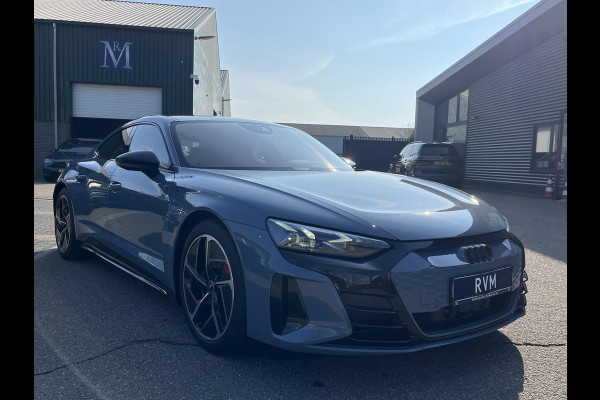 Audi e-tron GT RS 93 kWh 598PK! | SOH 89% | KEMORAGRIJS| STOELVERWARMING| ACHTERBANK VERWARMD| BANG & OLUFSEN| MATRIX LASER | DODE HOEK| PANORAMADAK| 360 CAMERA| HEAD-UP DISPLAY | NACHTZICHT ASSISTENT