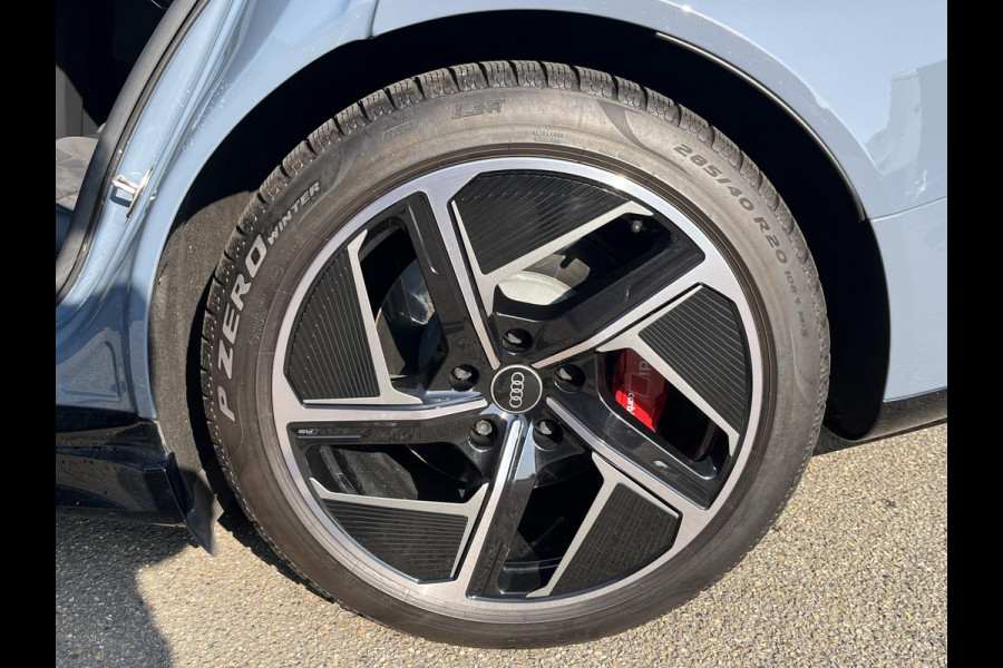 Audi e-tron GT RS 93 kWh 598PK! | SOH 89% | KEMORAGRIJS| STOELVERWARMING| ACHTERBANK VERWARMD| BANG & OLUFSEN| MATRIX LASER | DODE HOEK| PANORAMADAK| 360 CAMERA| HEAD-UP DISPLAY | NACHTZICHT ASSISTENT