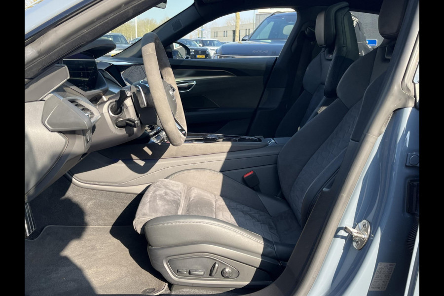 Audi e-tron GT RS 93 kWh 598PK! | SOH 89% | KEMORAGRIJS| STOELVERWARMING| ACHTERBANK VERWARMD| BANG & OLUFSEN| MATRIX LASER | DODE HOEK| PANORAMADAK| 360 CAMERA| HEAD-UP DISPLAY | NACHTZICHT ASSISTENT