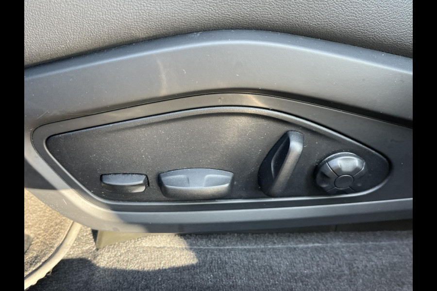 Audi e-tron GT RS 93 kWh 598PK! | SOH 89% | KEMORAGRIJS| STOELVERWARMING| ACHTERBANK VERWARMD| BANG & OLUFSEN| MATRIX LASER | DODE HOEK| PANORAMADAK| 360 CAMERA| HEAD-UP DISPLAY | NACHTZICHT ASSISTENT