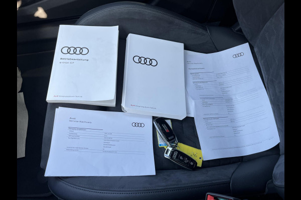 Audi e-tron GT RS 93 kWh 598PK! | SOH 89% | KEMORAGRIJS| STOELVERWARMING| ACHTERBANK VERWARMD| BANG & OLUFSEN| MATRIX LASER | DODE HOEK| PANORAMADAK| 360 CAMERA| HEAD-UP DISPLAY | NACHTZICHT ASSISTENT