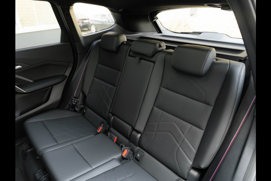 BMW X1 sDrive20i M-Sport Pro - Pano - Memoryzetel - ACC - Head-up - Harman Kardon