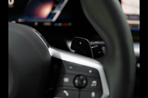 BMW X1 sDrive20i M-Sport Pro - Pano - Memoryzetel - ACC - Head-up - Harman Kardon