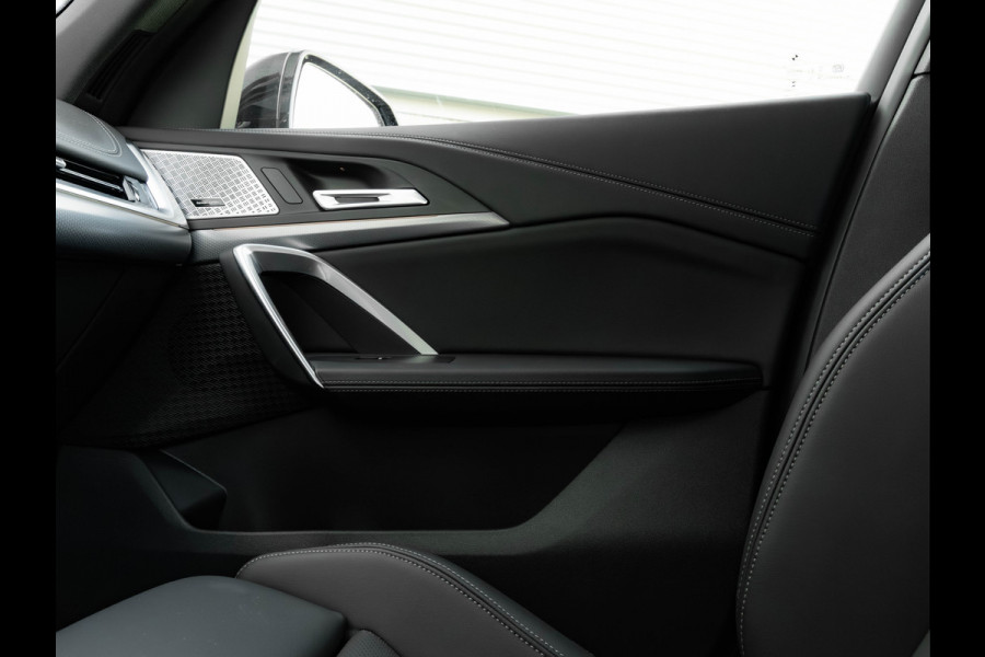 BMW X1 sDrive20i M-Sport Pro - Pano - Memoryzetel - ACC - Head-up - Harman Kardon