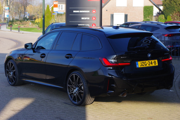 BMW 3 Serie Touring 330e 293 PK xDrive M-Sport Pro PHEV, Panoramadak, Kuipstoelen, Head-Up, Memory, Adap. Cruise Control