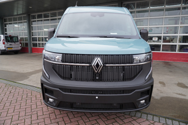 Renault Master T35 2.0 dCi 170PK L2H2 Extra Schuifdeur L / R DEMO!! Nr. V179 | Climate | Navi | Cruise | Trekhaak | Betimmering laadruimte