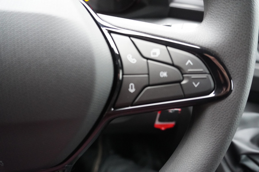 Renault Master T35 2.0 dCi 170PK L2H2 Extra Schuifdeur L / R DEMO!! Nr. V179 | Climate | Navi | Cruise | Trekhaak | Betimmering laadruimte