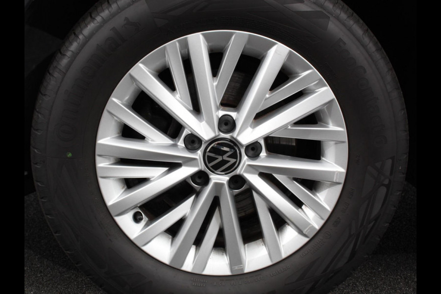 Volkswagen T-Roc 1.5 TSI 150pk DSG Life | Navigatie | Apple Carplay/Android Auto | Adaptive Cruise Control | Trekhaak | Parkeersensoren | Stoelverwarming | Ledverlichting | Getinte ramen | Climate Control |