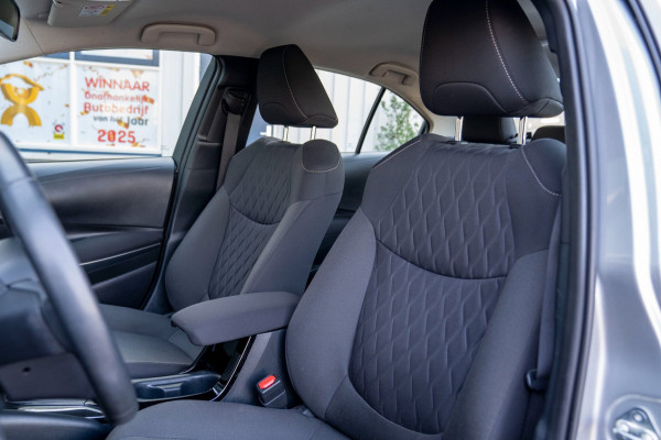 Toyota Corolla 1.5 Active|Prijs rijklaar incl 12 mnd garantie|Clima Verw stoelen Camera Carplay