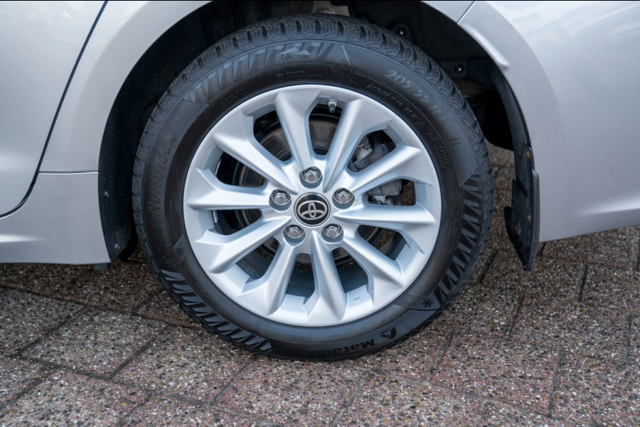 Toyota Corolla 1.5 Active|Prijs rijklaar incl 12 mnd garantie|Clima Verw stoelen Camera Carplay
