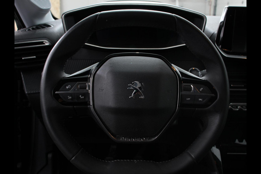 Peugeot 208 1.2 PureTech 100pk Allure Pack Apple Carplay / Android Auto | Camera | Keyless | Adeptive Cruise Control | Stoelverwarming | Getinte Ramen |