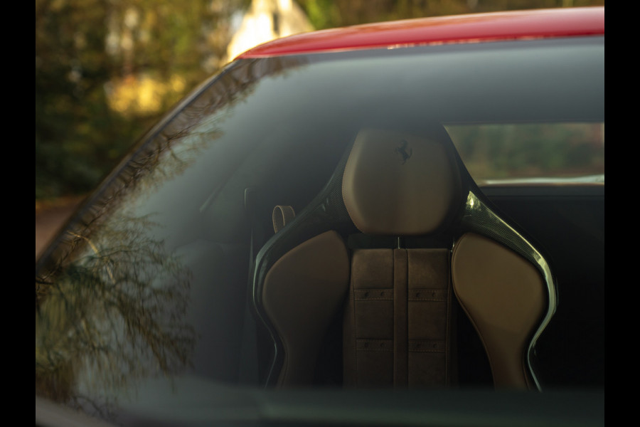 Ferrari 296 GTB 3.0 V6 | Rosso Mugello | Daytona Racing Seats | Lift | Pass. Display | JBL