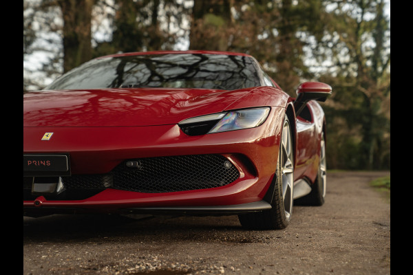 Ferrari 296 GTB 3.0 V6 | Rosso Mugello | Daytona Racing Seats | Lift | Pass. Display | JBL