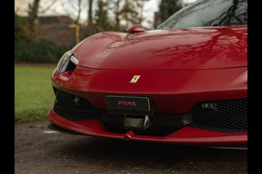 Ferrari 296 GTB 3.0 V6 | Rosso Mugello | Daytona Racing Seats | Lift | Pass. Display | JBL