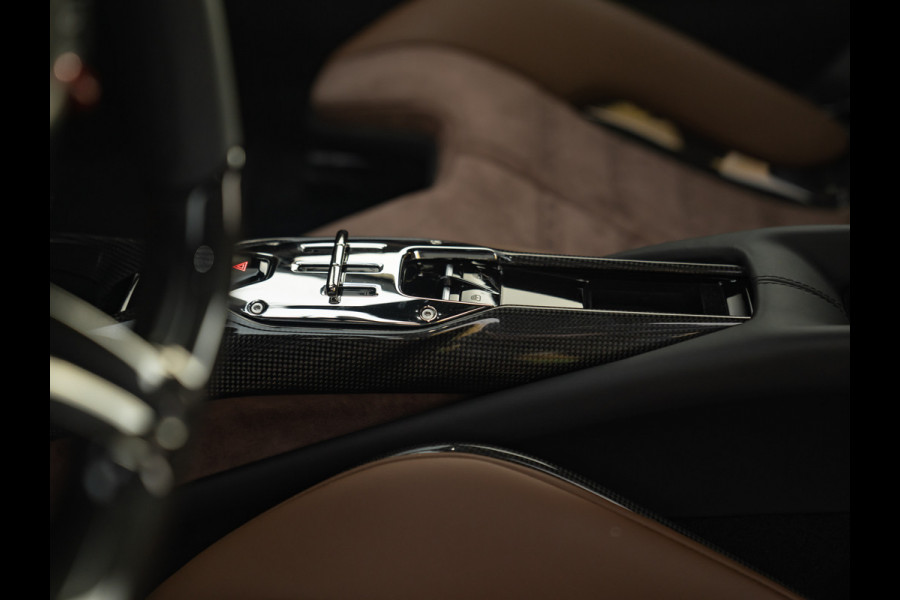 Ferrari 296 GTB 3.0 V6 | Rosso Mugello | Daytona Racing Seats | Lift | Pass. Display | JBL