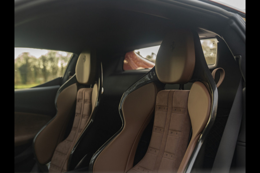 Ferrari 296 GTB 3.0 V6 | Rosso Mugello | Daytona Racing Seats | Lift | Pass. Display | JBL