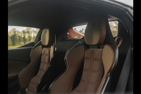 Ferrari 296 GTB 3.0 V6 | Rosso Mugello | Daytona Racing Seats | Lift | Pass. Display | JBL