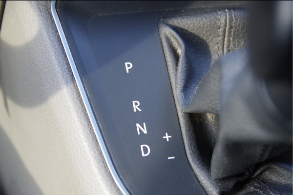 MAN TGE 3.180 35 2.0 3-ZITS, 177PK AUT. LED, TREKHAAK, CAMERA, GEV. STOEL, CRUISE, CLIMA, APPLE CARPLAY/ANDROID AUTO