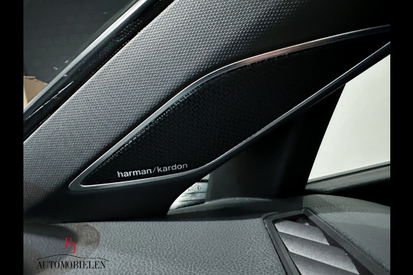 Volkswagen Golf 8 R 2.0 TSI 4MOTION 320PK Akrapovic|Leder|HUD|Harman/Kardon|Full Option