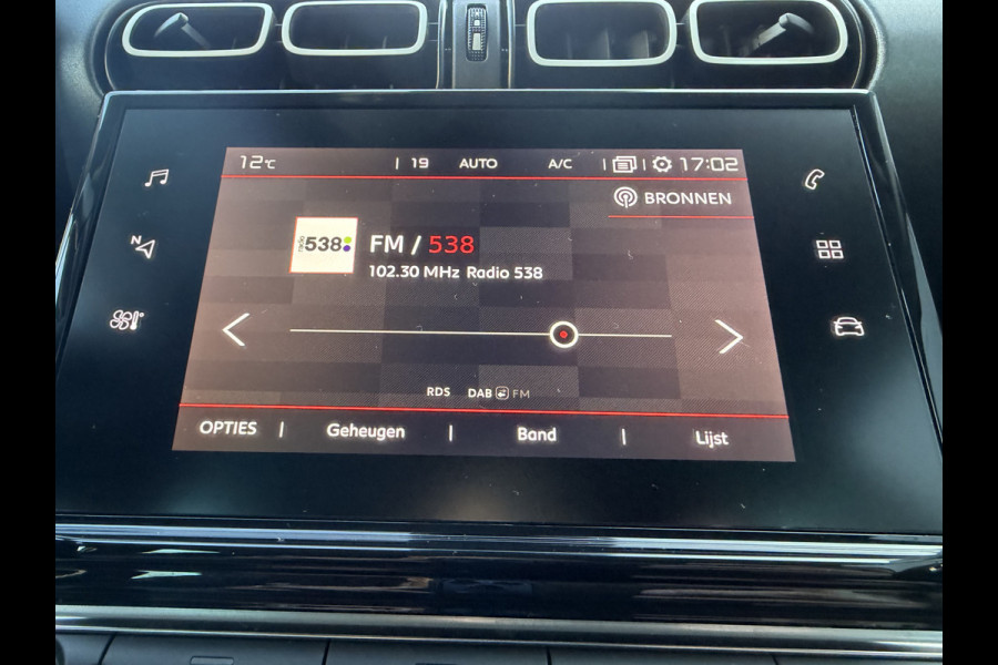 Citroën C3 Aircross 110pk Shine (Camera - Keyless Entry - HiFi - Parkeersensoren V+A - 17"incl 4S - Automatische Airco - Navigatie - Apple Carplay)