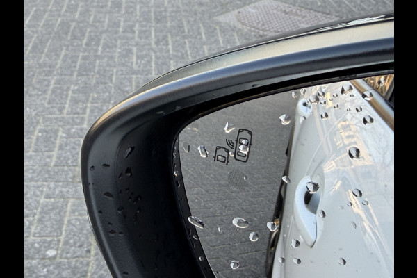 Citroën C3 Aircross 110pk Shine (Camera - Keyless Entry - HiFi - Parkeersensoren V+A - 17"incl 4S - Automatische Airco - Navigatie - Apple Carplay)